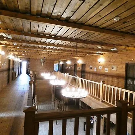 Panzió Western House